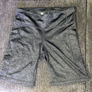 Medium Fitted XERSION Biker Shorts